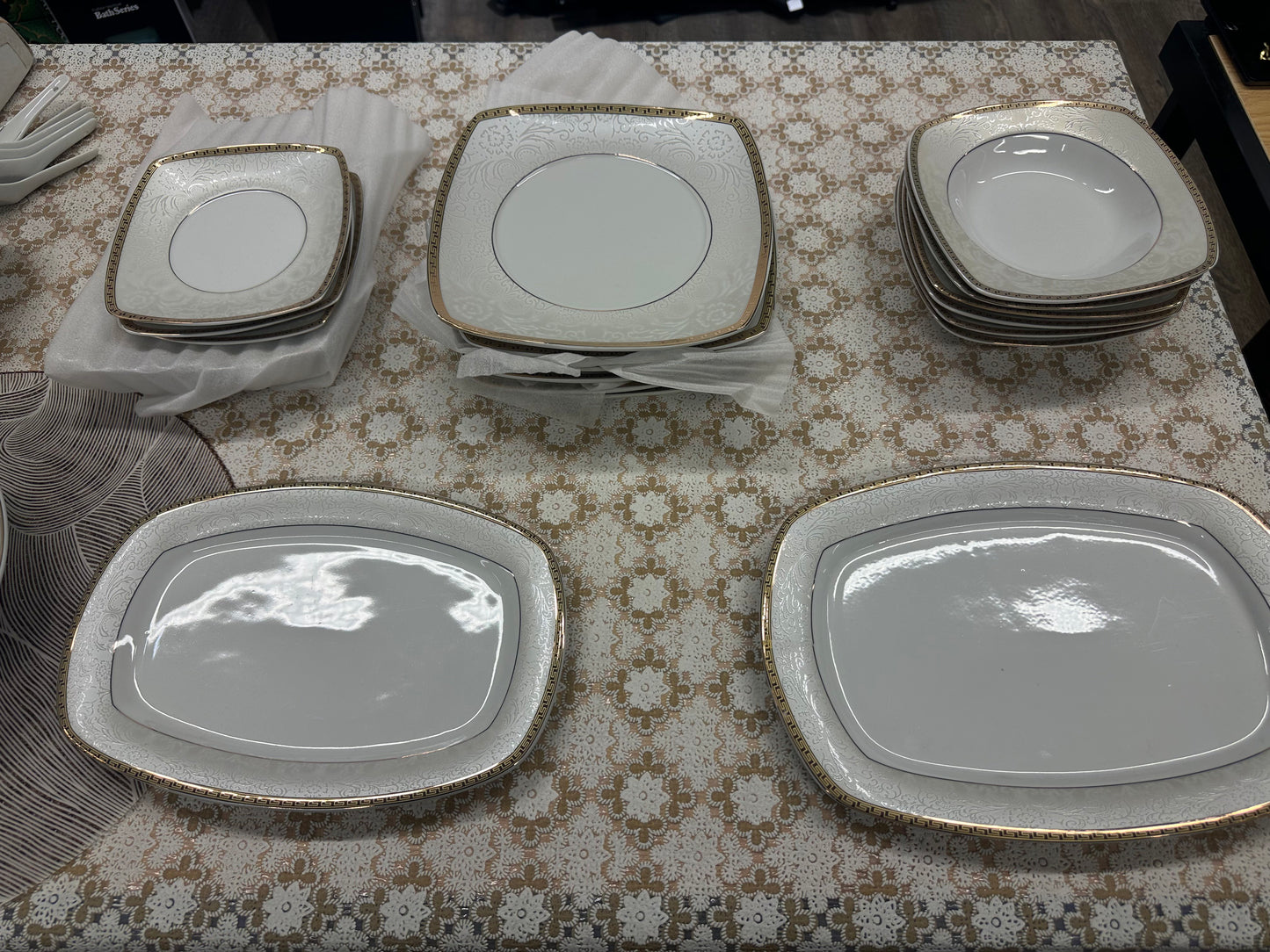 Stor 84 Delar Matbord Set