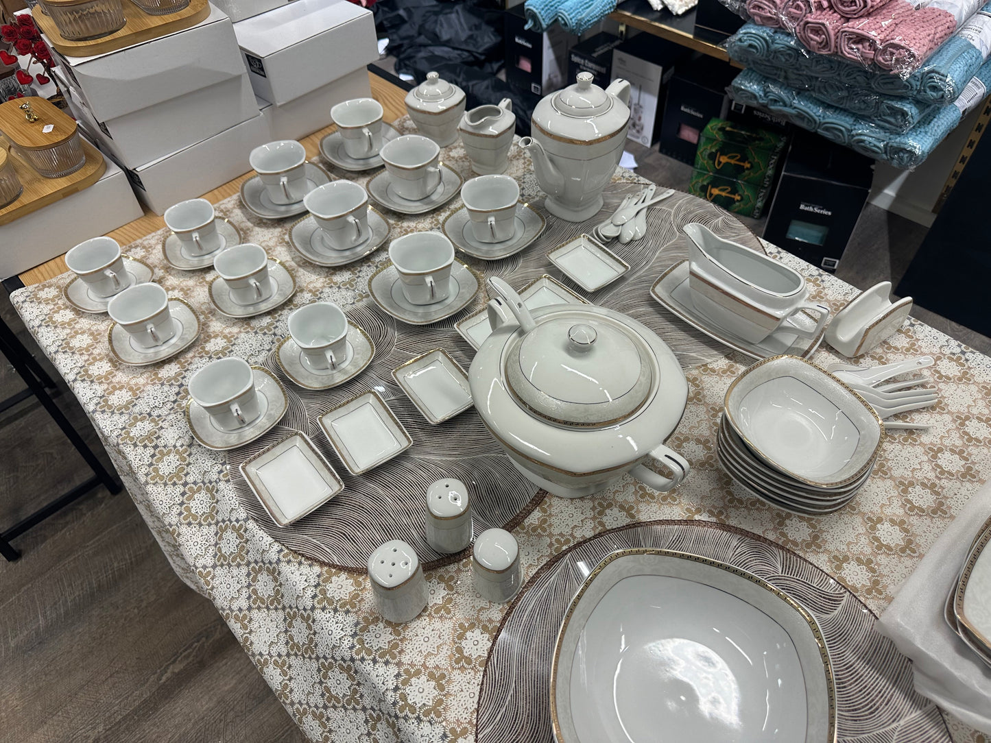 Stor 84 Delar Matbord Set