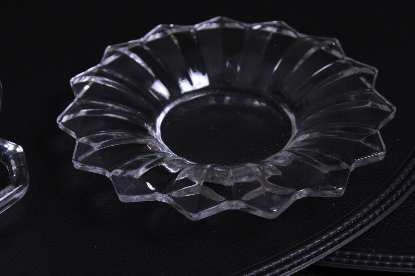 Te-glas med Fat i Klart Glas och Diamantmönster - 12 Delar